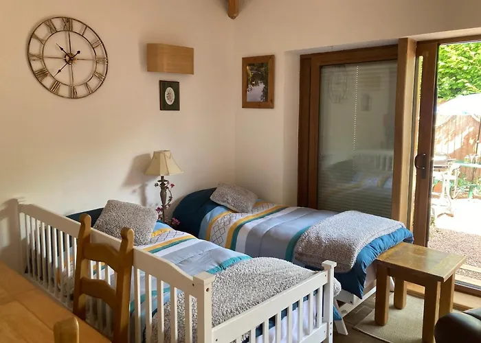 Charming Gnome Cottage In Devon Near Sidmouth